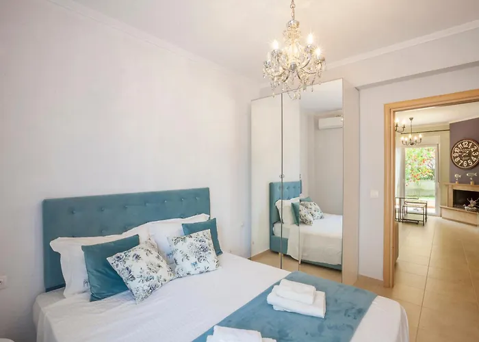 Icon Deluxe Апартаменты Пефкохори