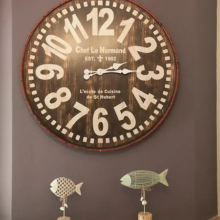 Icon Deluxe Apartment